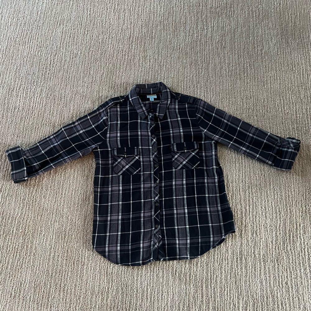 C&C California Black and Grey Plaid Button Down Shirt with Roll up Sleeves
